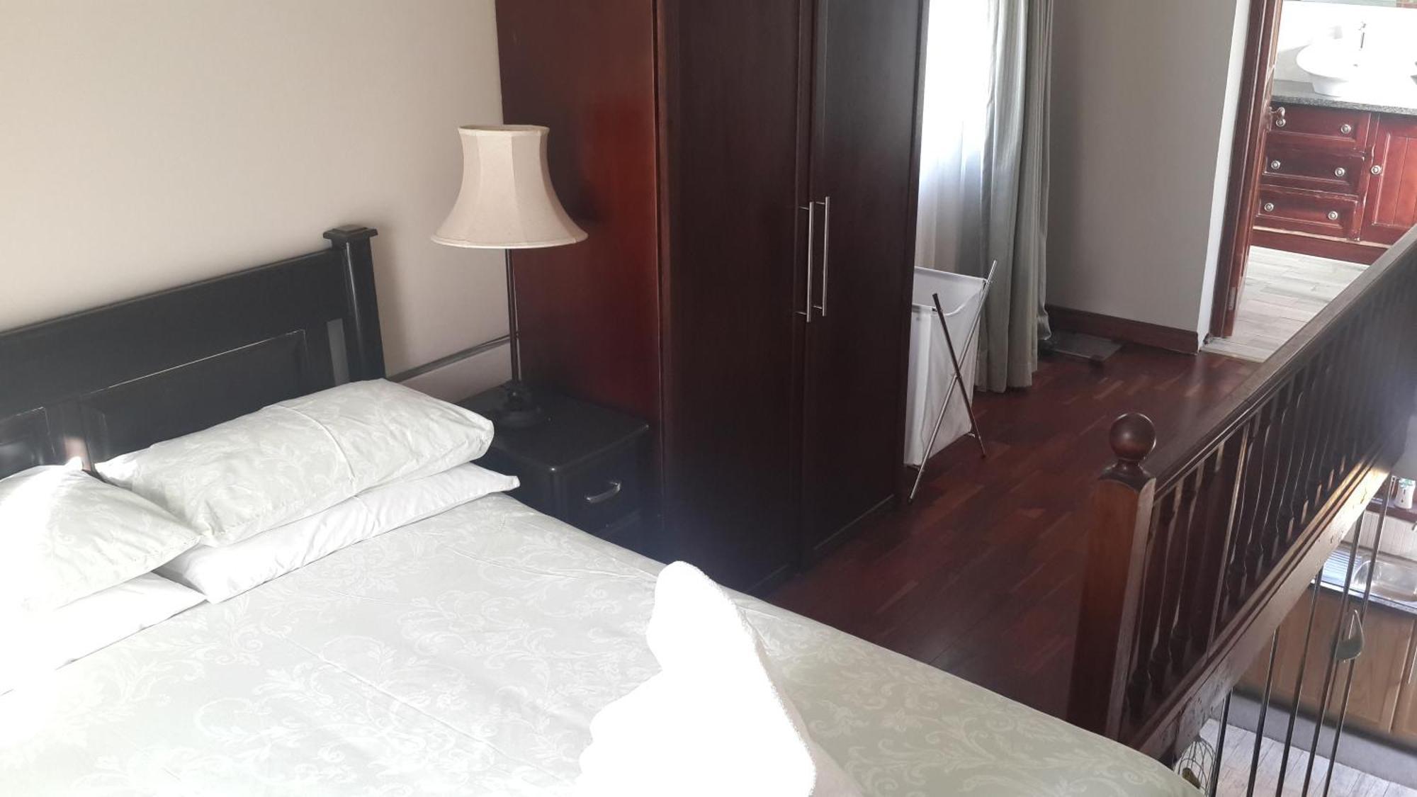 Eagle Rock Executive Guest House Kempton Park Zimmer foto