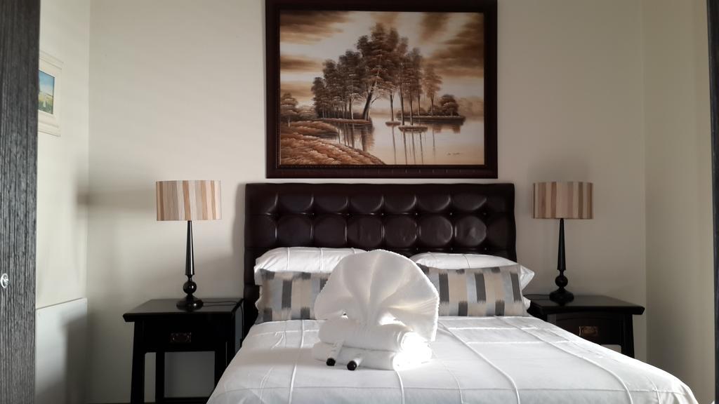 Eagle Rock Executive Guest House Kempton Park Zimmer foto